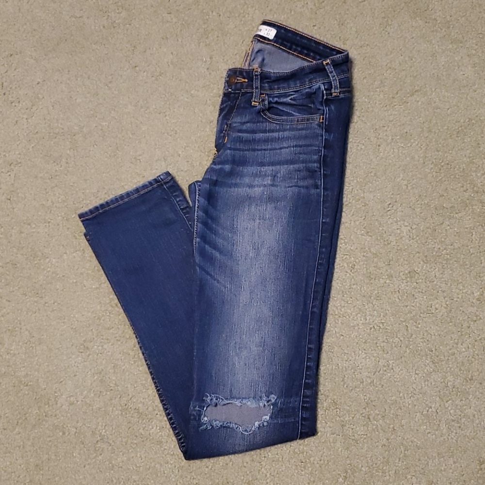 Junior Women's Hollister Jeans, Size 5R